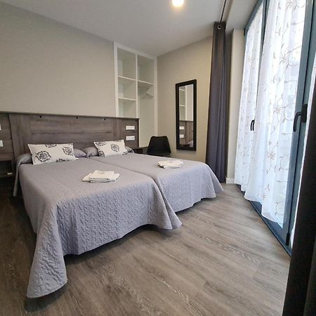 Apartamentos Carballal Palas de Rei Exteriör bild