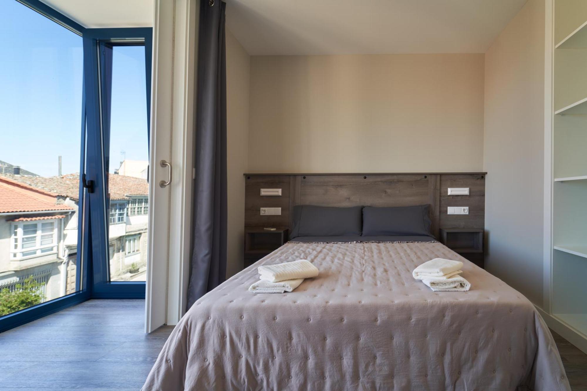 Apartamentos Carballal Palas de Rei Exteriör bild